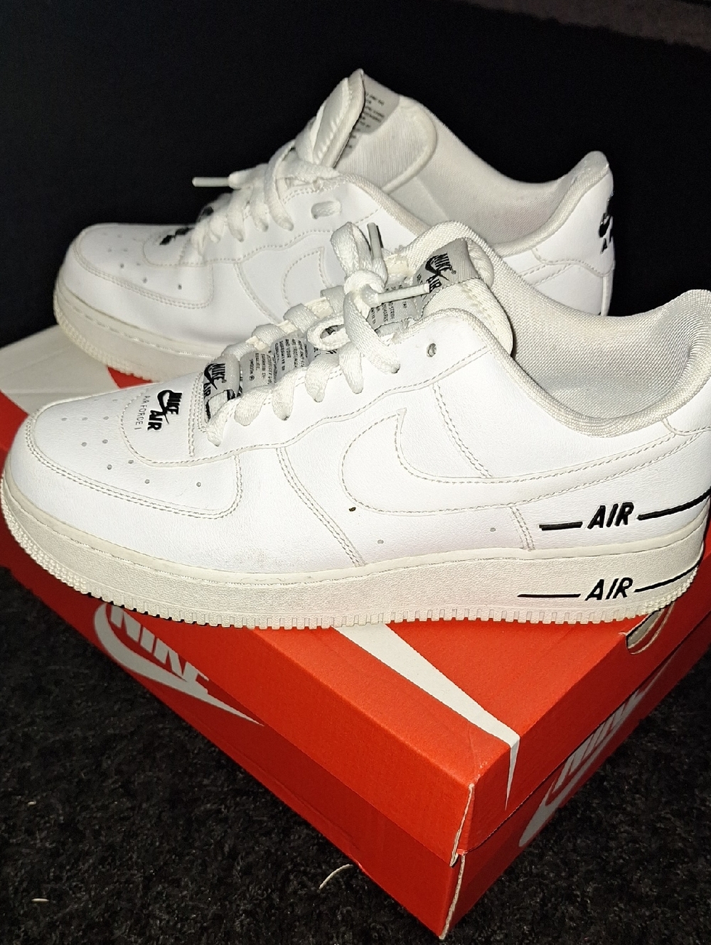 Nike White Low-Top Swoosh Leather Sneakers